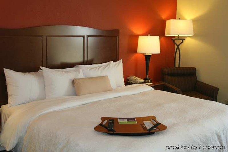 Hampton Inn Mansfield/Ontario Ruang foto