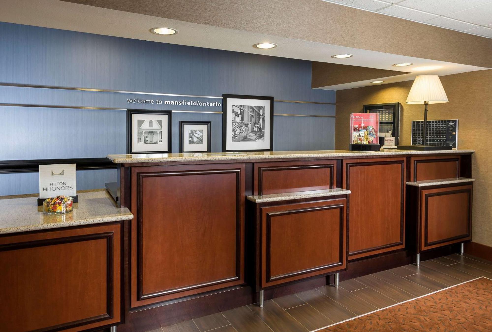 Hampton Inn Mansfield/Ontario Bagian luar foto