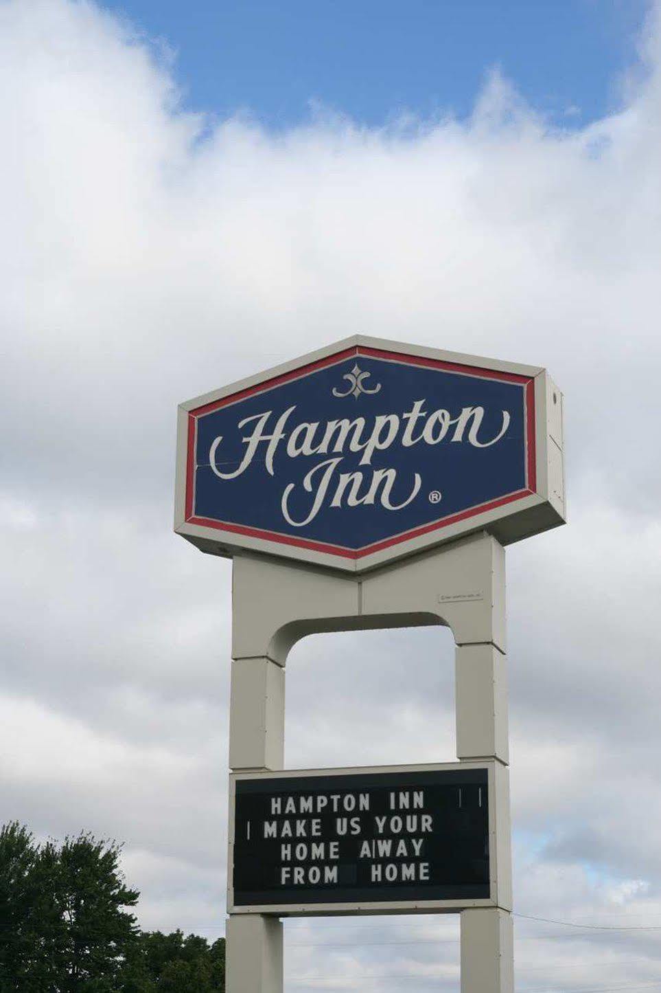 Hampton Inn Mansfield/Ontario Bagian luar foto